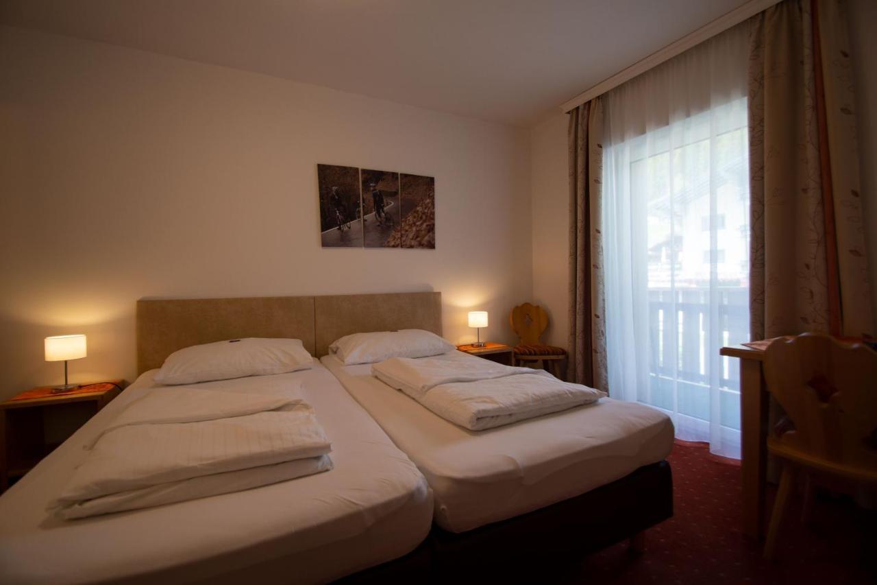 Essl In Filzmoos Hotel Exterior photo