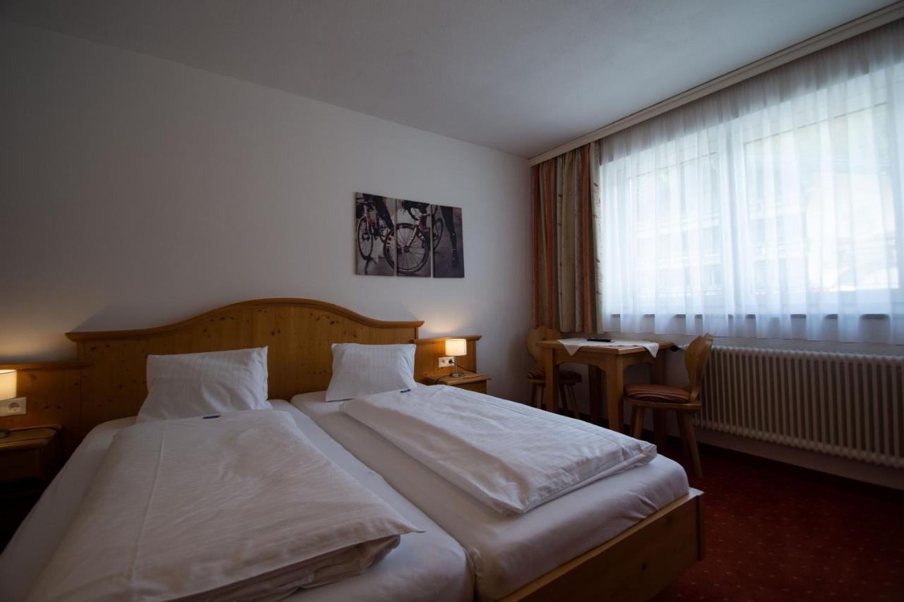 Essl In Filzmoos Hotel Exterior photo